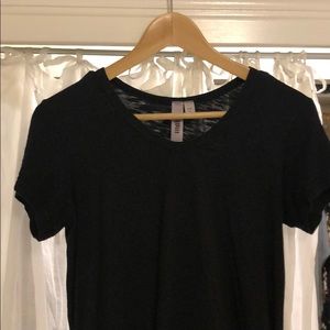 Wilt black cotton tee. asymmetrical hemline.